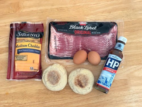I made a Michelin-starred chef's version of a McDonald's McMuffin. It only took 10 minutes and tasted way better than the original