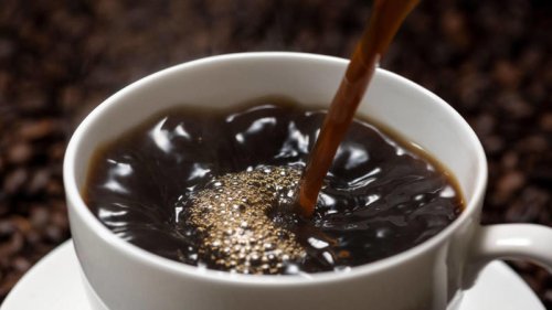 「毎日のコーヒーが原因かも&hellip;」片頭痛とカフェインの関係とは｜管理栄養士が解説