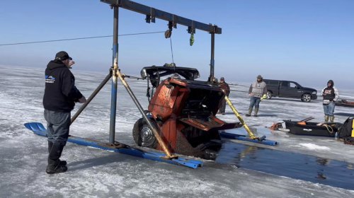 This Ford trapped in ice over 40 years ago is finally back on dry land