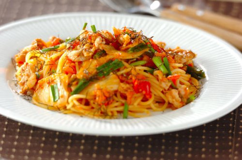 「豚キムチパスタ」の作り方~「豚こま切れ肉」を使った簡単人気レシピまとめ~