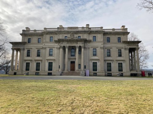 Take a look inside a historic 54-room Gilded Age mansion that belonged to one of America's richest families