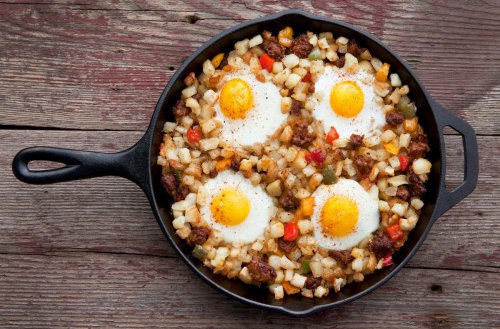 Top 10+ Things In Grandma's Kitchen That Are Worth A LOT Of Money