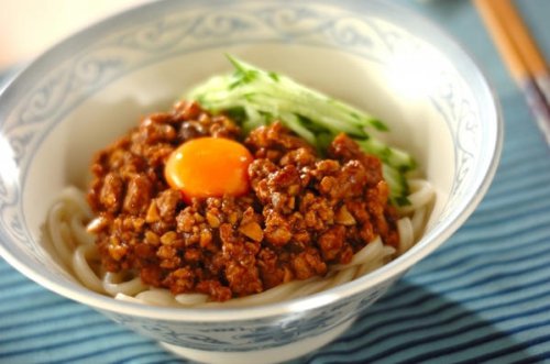 「時短で簡単！肉味噌うどん by山下 和美さん」の作り方~15分以内で完成！冷凍うどん使った万能時短レシピ20選~