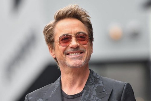 Brad Pitt, Brad Pitt and Angelina Jolie, Jennifer Lawrence, Miranda Lambert, Eva Longoria, Clint Eastwood, Johnny Depp, Amber Heard, Chris Pratt, Robert DeNiro, Marc Anthony, Tom Selleck, Vince Vaughn, Whoopi Goldberg, Bruce Willis, Demi Moore, Ashton Kutcher and Demi Moore, Rumer Willis, Jeremy Renner, Madonna, James Earl Jones, Robert Downey Jr., Joe Perry, Dean Cain, Eliza Dushku, Gary Sinise, Chuck Norris, David Spade, James Hetfield, Dolly Parton, Ted Nugent, Karl Malone, Donald Trump, Samuel L. Jackson, Ben Affleck, Bill Maher, Ice-T, Charles Barkley, Adam Baldwin, Howard Stern, Eric Clapton, Kurt Russell, Alton Brown, Jesse James, Dan Bilzerian, Celebrities who are pro-gun