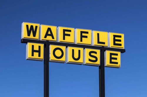 Top 7+ Things Southerners Order At Waffle House&mdash;And 3 Menu Items We&rsquo;d Never Order