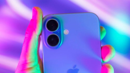 Miss the Volume Bar on Your iPhone's Lock Screen? Here's How to Bring It Back