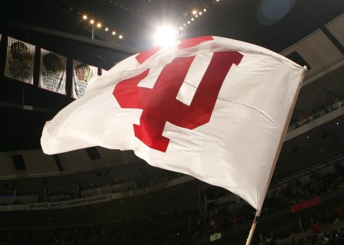 Indiana basketball strengthens schedule with neutral-site game against Louisville