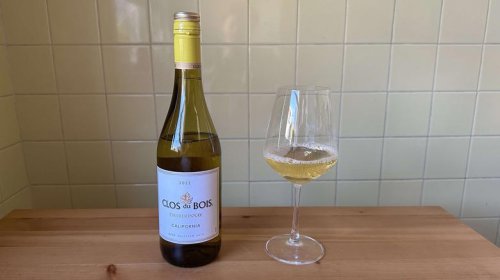 19. Clos du Bois chardonnay, 17. Black Box buttery chardonnay, 16. Dark Horse chardonnay, 15. Barefoot sauvignon blanc, 13. Federalist sauvignon blanc, 12. Nobilo sauvignon blanc, 11. Whitehaven sauvignon blanc, 10. Barefoot pinot grigio, 9. Ecco Domani pinot grigio, 7. William Hill sauvignon blanc, 5. The Federalist chardonnay, 4. Oyster Bay sauvignon blanc, 3. Kono sauvignon blanc, 2. Henri Bourgeois sauvignon blanc, 1. Otella Lugana Bianco, Top 20+ Popular Value White Wines, Ranked Worst To Best