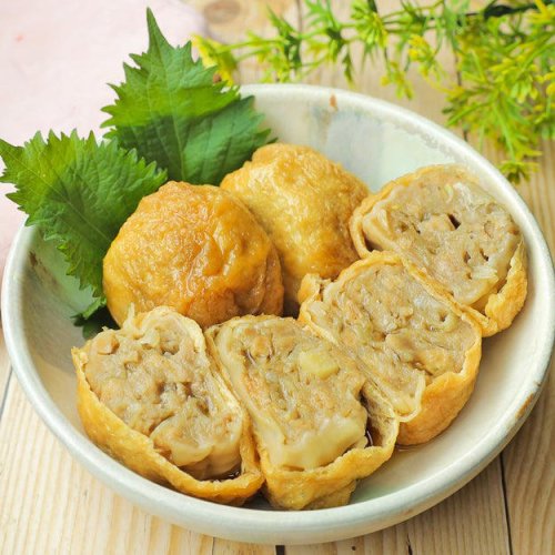調理時間：, 油揚げの焼売巾着, 材料（2人分）：, 作り方：, 「油揚げのうどん巾着」のレシピもチェック！, 【油揚げに丸ごと詰めて煮るだけ】この発想、天才級! 材料3つで作るボリューム満点の簡単おかずレシピ