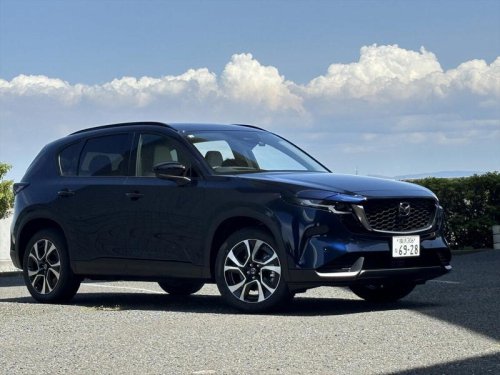 CX-60との違いはサイズ感より車格感, CX-60と新型CX-5を乗り比べてみると？, ホップ、ステップからのジャンプ, 新型CX-5での学びがラージ商品群を育てる, 「新型CX-5」を先代やCX-60と乗り比べてわかった!マツダが「新型でやりたかったこと」の中身