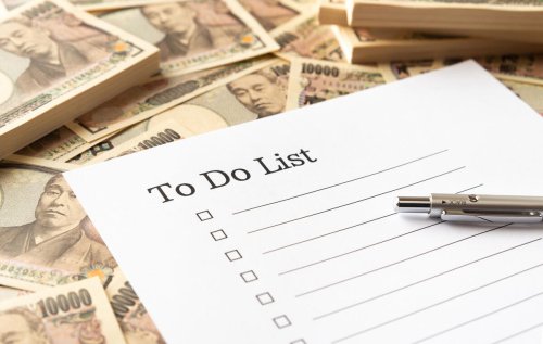 1.読書, 2.運動, 3.健康的な食事, 4.資産運用, 5.整理整頓, 6.ゲン担ぎ, まずは読書から, 銀座ホステスが見たお金持ち 第88回 「富裕層ほどLINEの返信が早い」数多のお金持ちを見てきたホステスが断言する、お金が貯まる人の特徴