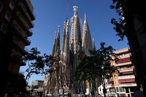 Pope Leo XIV is traveling to Barcelona to inaugurate the Sagrada Fam&iacute;lia&rsquo;s final tower