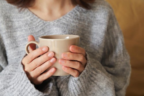 回答者のプロフィール, 将来への不安をあおり、契約を迫る&hellip;&hellip;パニックに乗じる業者の手口, 高額なローンと医療不信で孤独と強い不安にさいなまれ&hellip;&hellip;, 消費者生活センターへ相談、ついに契約解除を勝ち取った女性, 関連記事, 「将来歩けなくなる」と言われ、パニック状態で高額ローンを契約&hellip;世帯年収400万・30歳女性が明かす業者の手口と契約解除を勝ち取った対応策