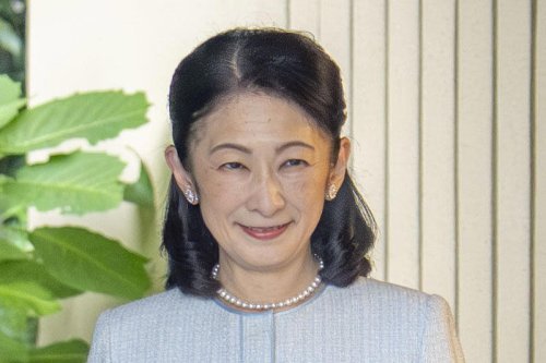 《縦のラインがポイント》紀子さまに学ぶ 上品に細見えする&ldquo;大人の装い術&rdquo;