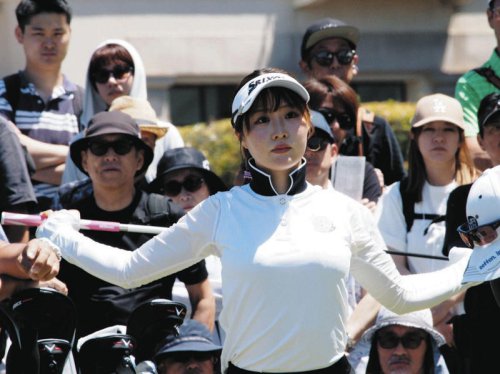 女子ゴルフ・都玲華、まさかの大乱調「どこかで守りに入っていた」首位&rarr;21位急降下「もう、守るものもない」最後はすっきりした表情