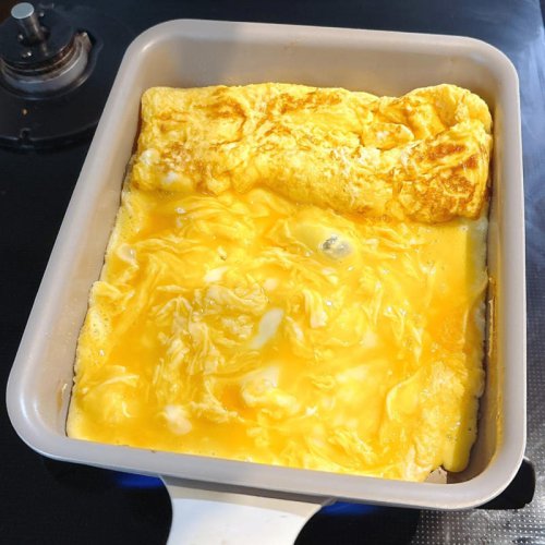 「大さじ1入れるだけ」焼き方は同じなのに&ldquo;口当たりがやわらかくふっくら仕上がる&rdquo;玉子焼き「色鮮やか」