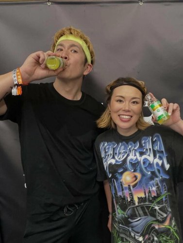 「タトゥー入れてたんだ」元&ldquo;ブルゾンちえみ&rdquo;、ド派手Tシャツ姿＆元with B・コージとの親密ぶりが沸騰【2026年5月BEST】