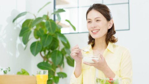 実は食事も関係する。「幸せホルモン」のために見直したい食習慣3選｜管理栄養士が解説