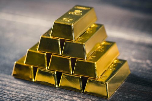 「純金融資産1億円が境界線」日本に富裕層はどれくらいいる？, 富裕層・超富裕層は全世帯数の約3%, 「日本でお金持ちが増えているのはなぜ？」富裕層は年々増加傾向, 「貯蓄から投資へ」2人以上世帯の金融資産保有額「平均1940万円」, おわりに, 参考資料, 「純金融資産1億円以上の富裕層は3%」日本でお金持ちが増えているのはなぜ? 富裕層は年々増加傾向