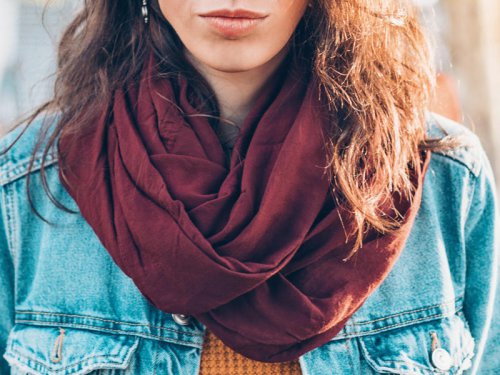 Stylists share 8 items you should get rid of from your wardrobe right now