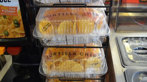 Nachos, Roller grill hot dogs, Pizza, Bacon cheeseburgers, Breakfast sandwiches, Top 12+ gas station hot foods to avoid at all costs