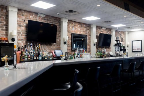 2 popular El Paso bars are closing their doors permanently