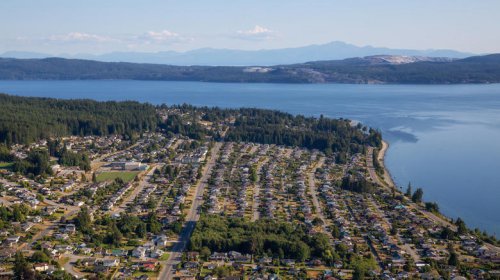 Canada's friendly Sunshine Coast city is an outdoor playground perfect for hiking and paddling