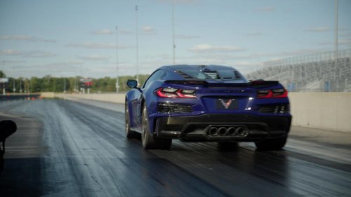 GM issues stop sale, recall on certain Corvettes for software glitch
