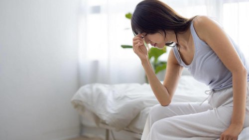 起きてすぐ動き出す, 朝食を抜く, 起きてすぐスマホを見る, 水分を取らない, 寒い環境でいきなり活動する, 医師として感じる「もったいない習慣」, 今日からできる現実的な対策, 朝は「血管にとって一番不安定な時間」, 血管トラブルを招きやすい朝のNG習慣とは?医師が解説