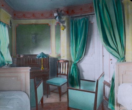 These rare photos reveal what the inside of the Titanic really looked like