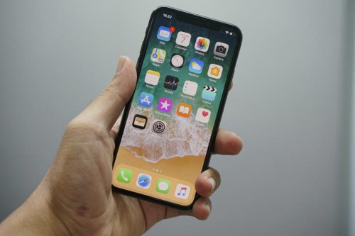 Top 7+ reasons to keep buying iPhones and 7 reasons to escape the Apple rabbit hole