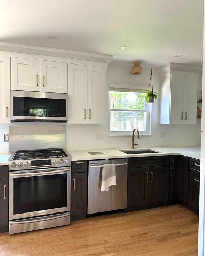 This boring kitchen went from white to wow with just a 2-day backsplash redo