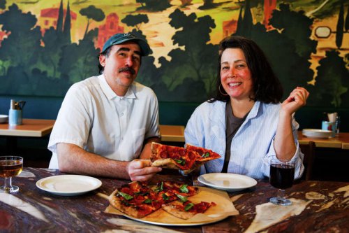 A tiny kitchen fueled this national pizza hit. Its SF debut is here - and even more ambitious