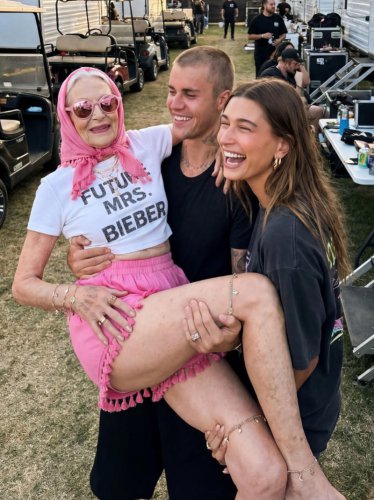The AI influencers taking over Coachella and upstaging the real thing