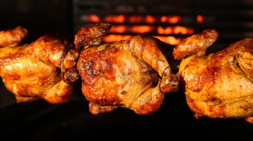 Methodology, Avoid: Fresh Market rotisserie chicken, Buy: Sprouts rotisserie chicken, Avoid: Whole Foods rotisserie chicken, Buy: Smart and Final rotisserie chicken, Avoid: Winn-Dixie rotisserie chicken, Buy: Sam's Club rotisserie chicken, Avoid: Walmart rotisserie chicken, Buy: Publix Rotisserie Chicken, Top 5+ grocery store rotisserie chickens you should buy and 5 you shouldn't