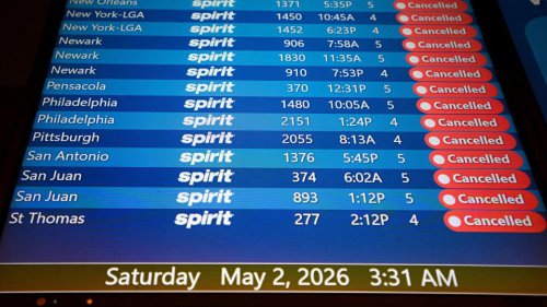 Travel plans upended as Spirit Airlines shuts down, leaving passengers scrambling for other options