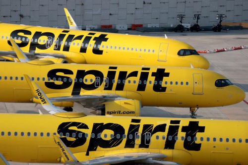 TikToker proposes 'let&rsquo;s buy Spirit Airlines.' Thousands want in