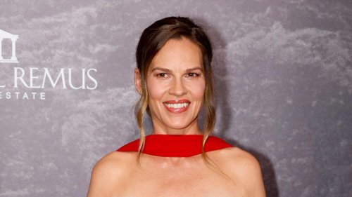 Hilary Swank shares the eye-opening lesson she learned from her 3-year-old twins