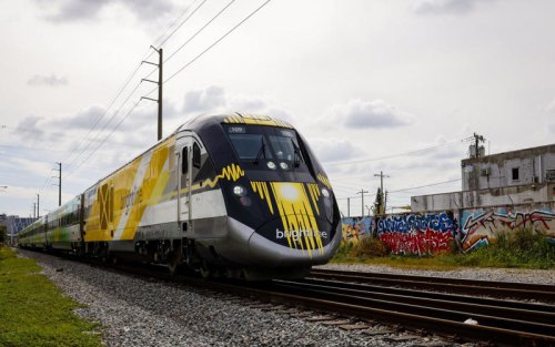 America&rsquo;s new high-speed train has turned into a deadly failure