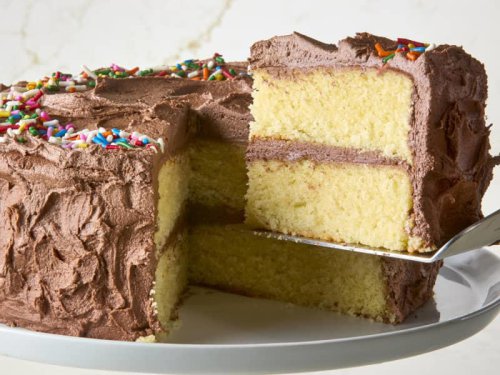 We asked 3 grandmas to name the best boxed cake mix, and they all said the same thing