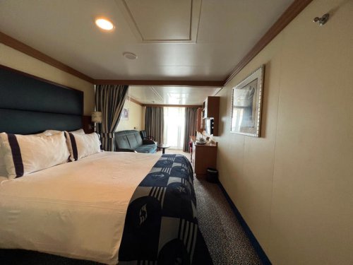 I've been on over 25 cruises. There are 8 types of rooms I'd never book &mdash; and one I swear by.