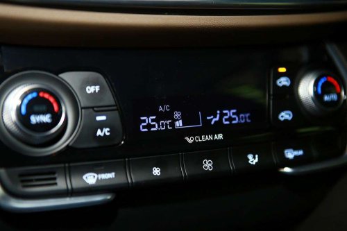 Top 5+ Alasan Kenapa AC Harus dalam Posisi Off Saat Mesin Mobil Dinyalakan