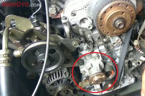 Mesti Tahu, Ini Fungsi Water Pump pada Sistem Radiator Mobil!