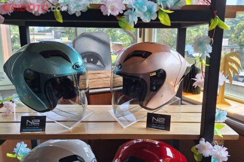 helm, helm half face, open face, PT Danapersadaraya Motor Industry (DMI), Luncurkan Helm Half Face Baru, Bos NHK Sebut Pasar Ini yang Paling Besar