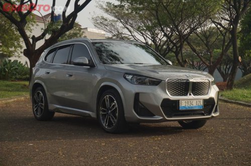 akselerasi, mobil listrik, BMW iX1, BMW iX1 eDrive20 M Sport, Punya Fasilitas Boost, BMW iX1 M Sport Bisa Berakselerasi Secepat Ini