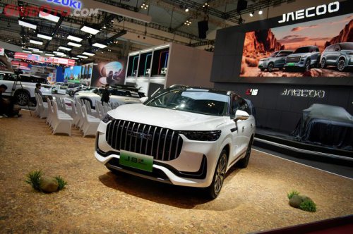 Versi SHS JAECOO J8 Tampil Di GIIAS 2025, Bisa Tempuh 1.300 Km Lebih