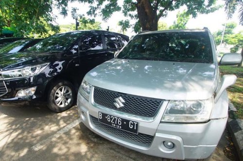 Mitos atau Fakta, Parkir Posisi Ban Mencong Bikin Power Steering Rusak