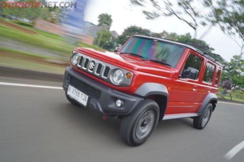 harga, suzuki, Suzuki Jimny, Suzuki Jimny 5 pintu, Jip Kalcer Buat Petualang, Segini Harga Suzuki Jimny 5 Pintu Mei 2025