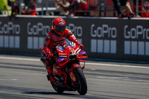 MotoGP, Marc Marquez, alex marquez, motogp aragon, pecco bagnaia, Sempurna di Semua Sesi, Marc Marquez Menang Balapan MotoGP Aragon 2025