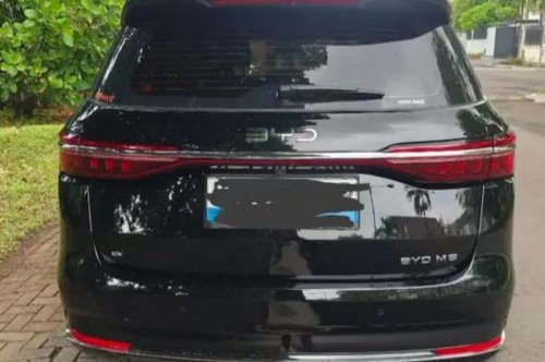 Mobil Listrik Bekas Cepat Turun Harga, Pedagang: Jangan Disimpan Lama